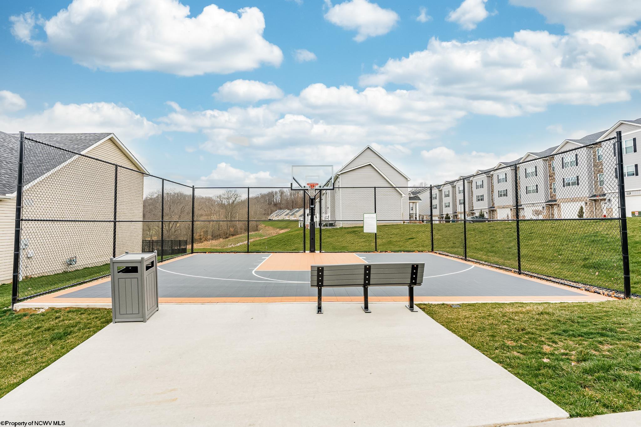 2046 Mountain Ash Lane