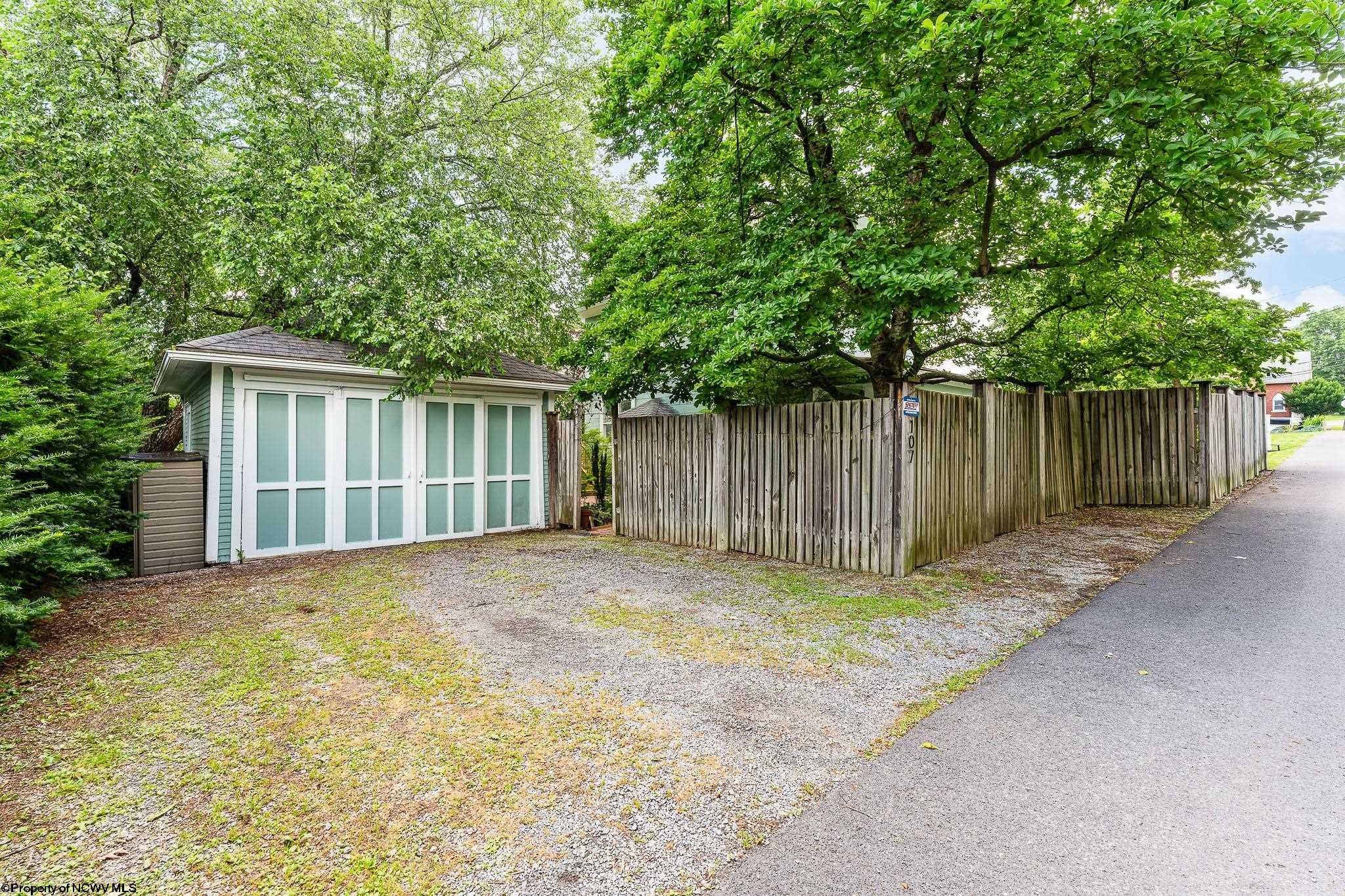 107 Ridgeley Road