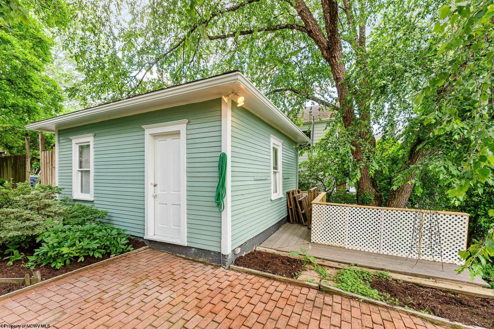 107 Ridgeley Road