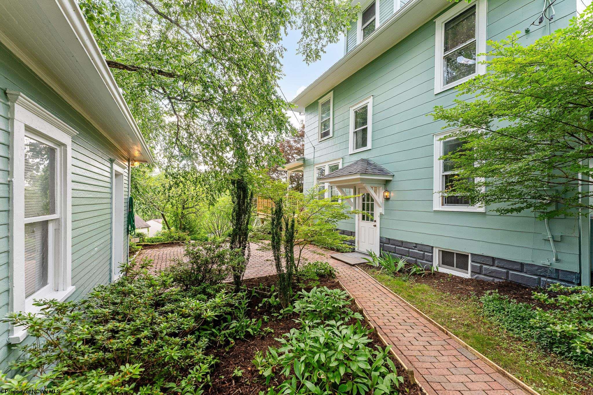 107 Ridgeley Road