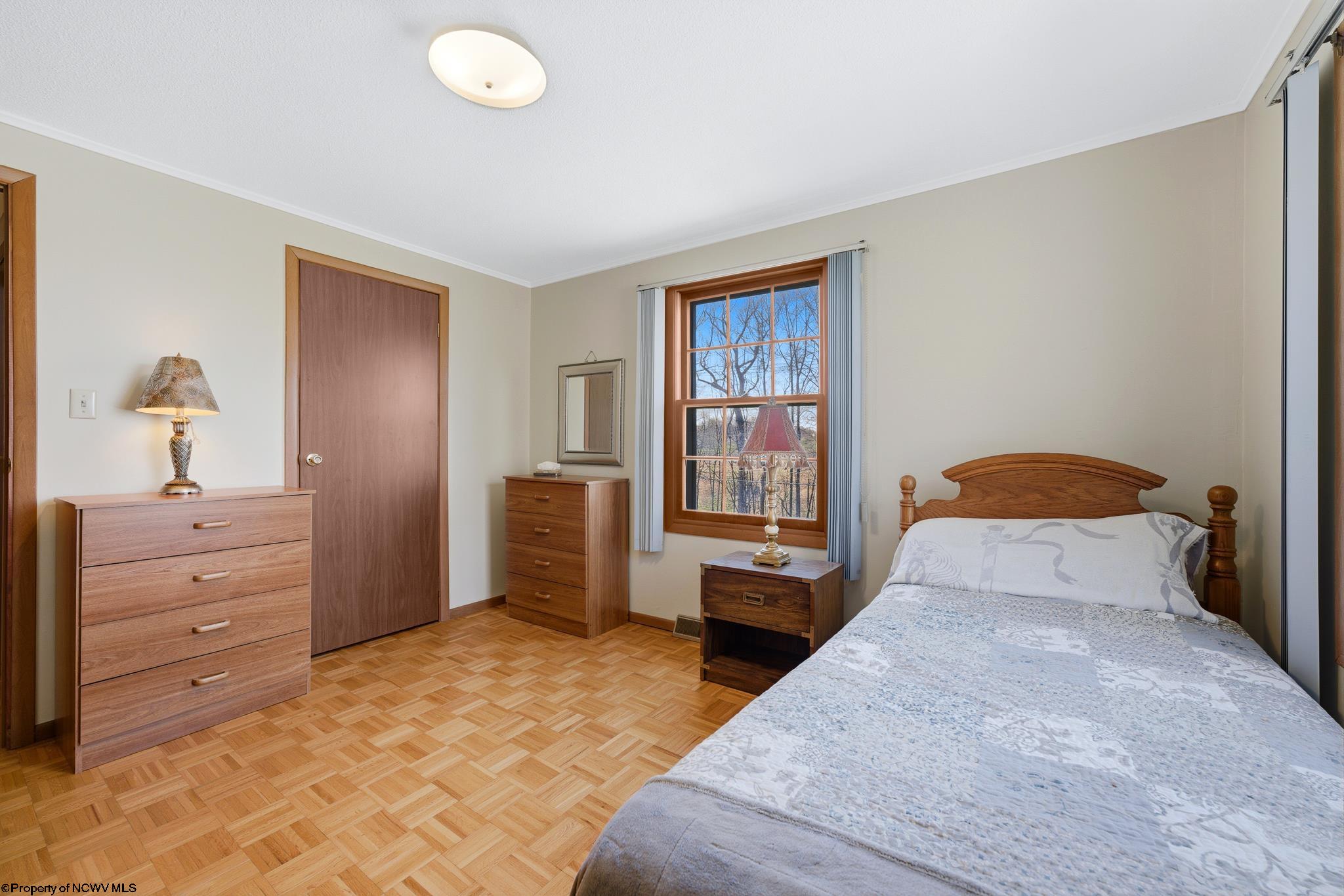 515 Suncrest Boulevard