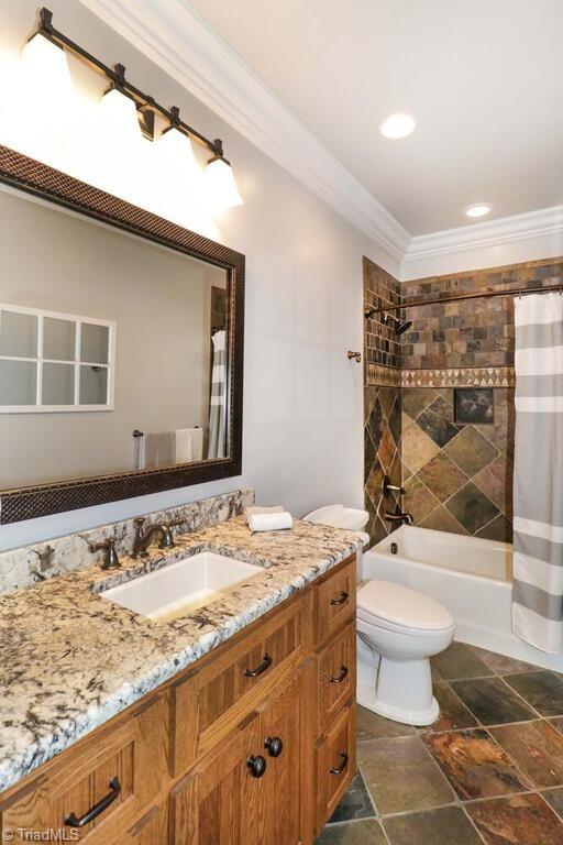 2312 Rocky Cove Lane
