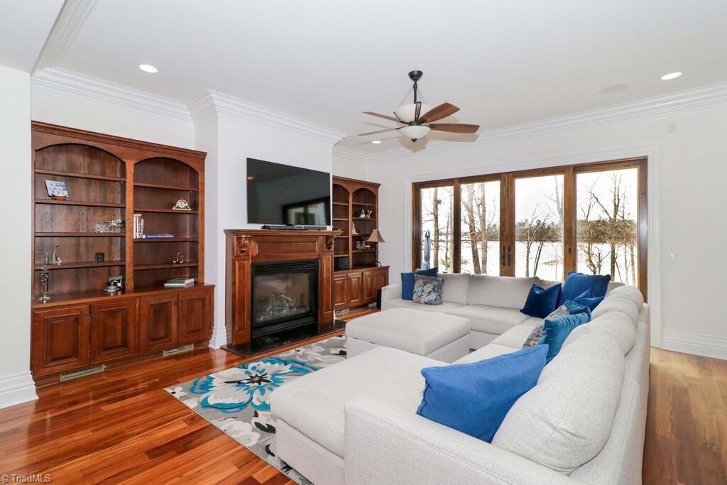 2312 Rocky Cove Lane