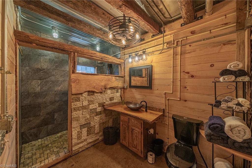 2212 Old Winston Road