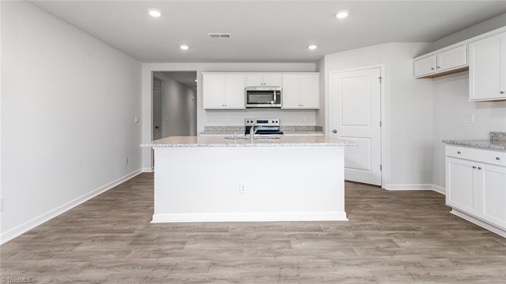 129 ALAMOS Avenue