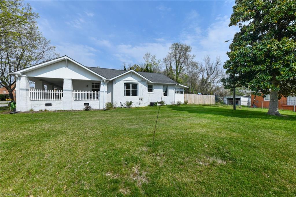 17 Cramer Street