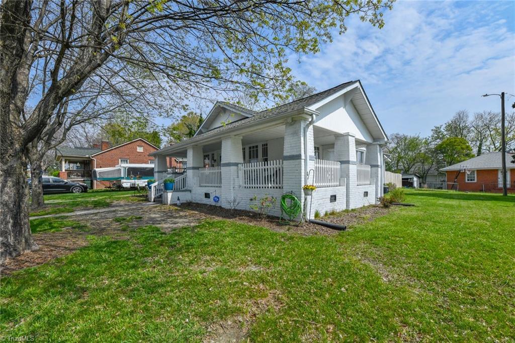 17 Cramer Street