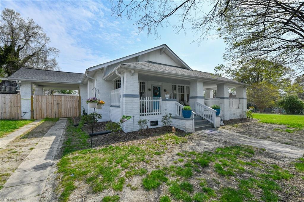 17 Cramer Street