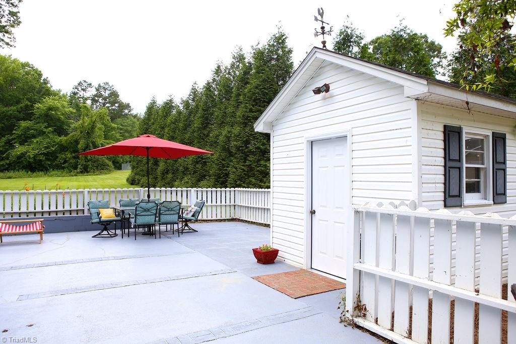 220 Fleer Road