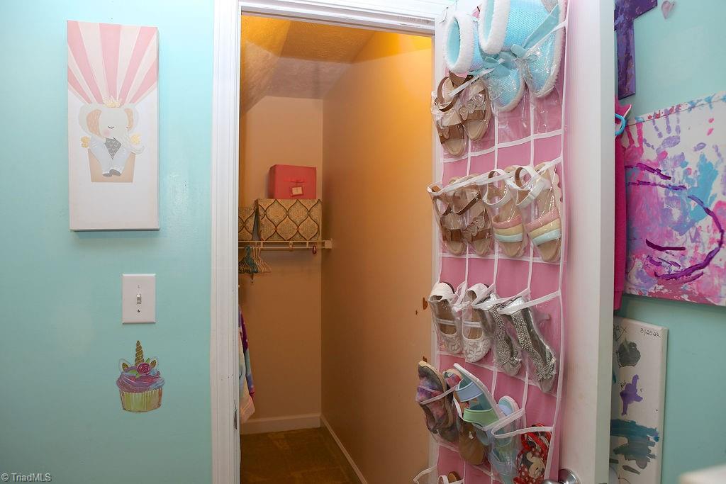 392 Arbor Trail