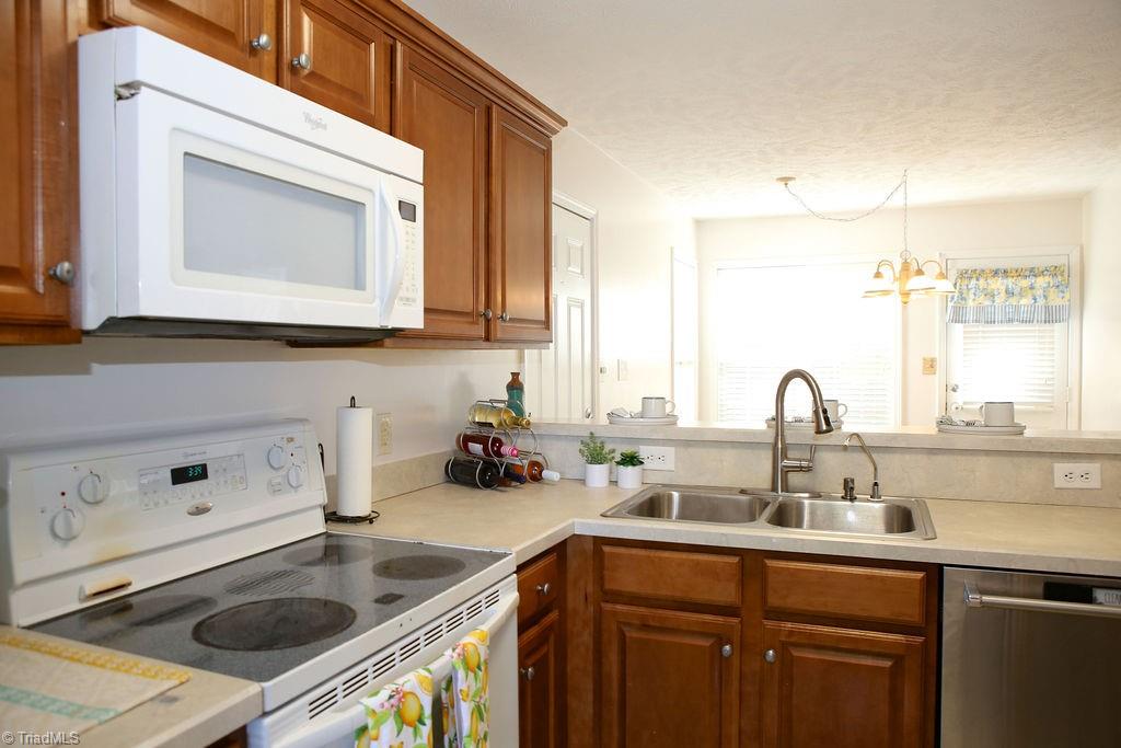 392 Arbor Trail