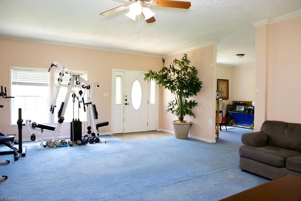 1212 Yates Road