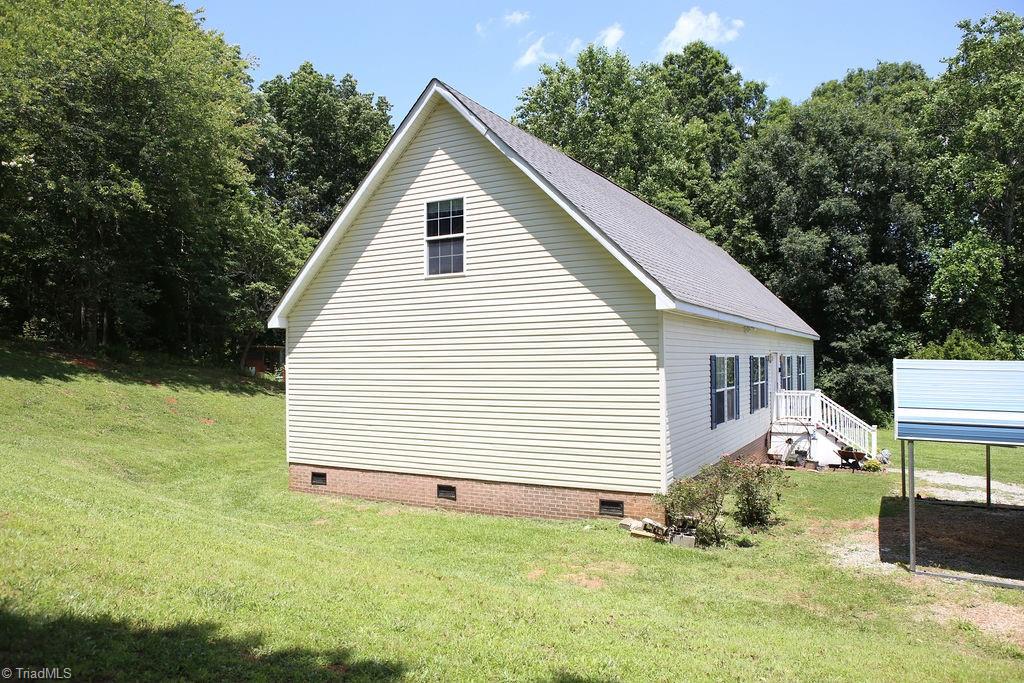1212 Yates Road