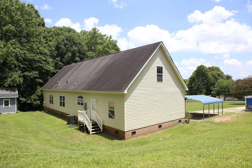 1212 Yates Road