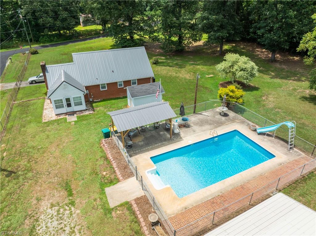 5380 Green Drive