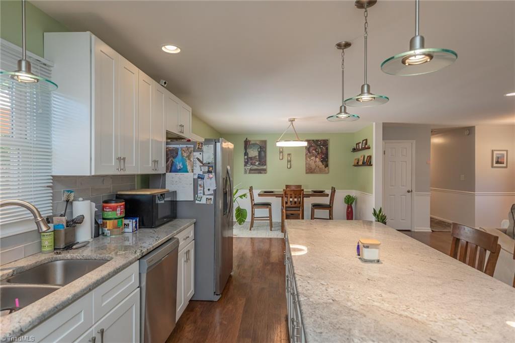 1001 Springwood Lane