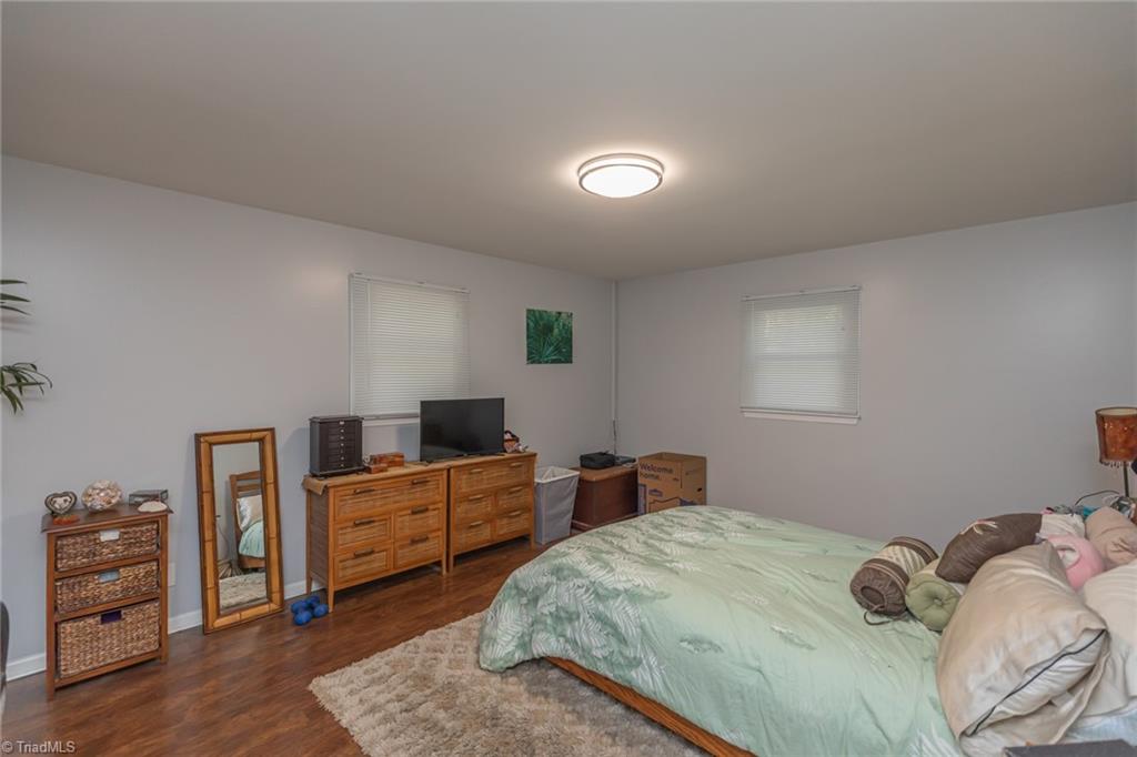 1001 Springwood Lane