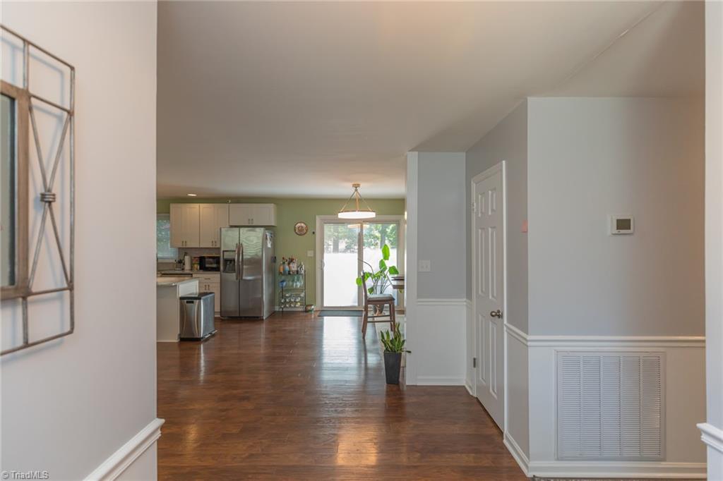 1001 Springwood Lane