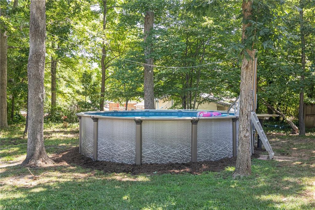 1001 Springwood Lane