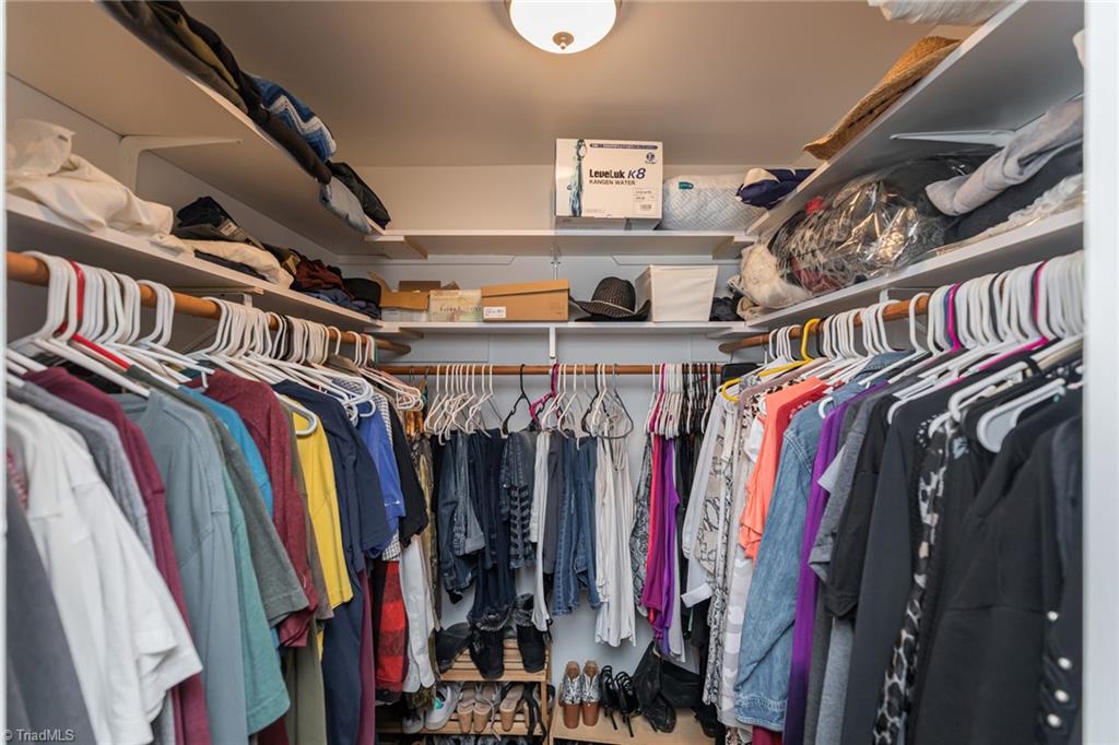 1001 Springwood Lane