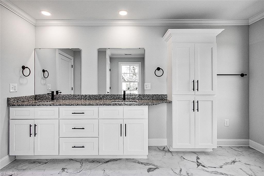 3096 Gallimore Dairy Road