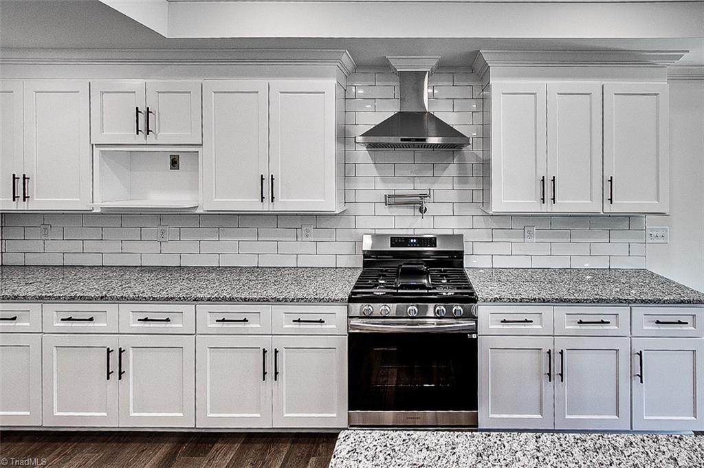 3096 Gallimore Dairy Road