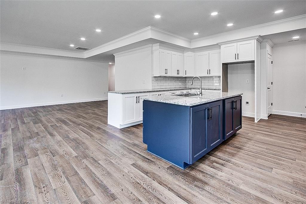 3096 Gallimore Dairy Road