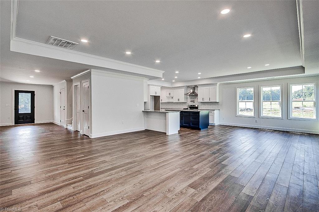 3096 Gallimore Dairy Road