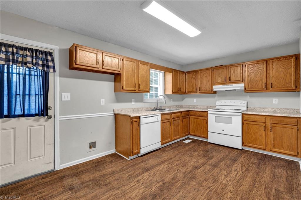 127 Meadow Wood Drive