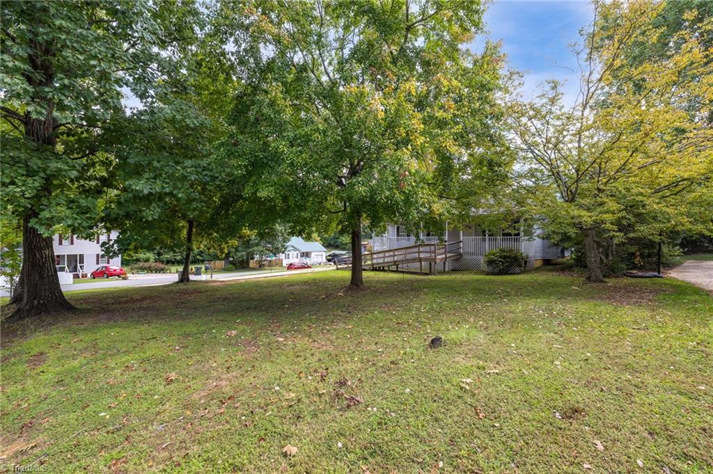 127 Meadow Wood Drive