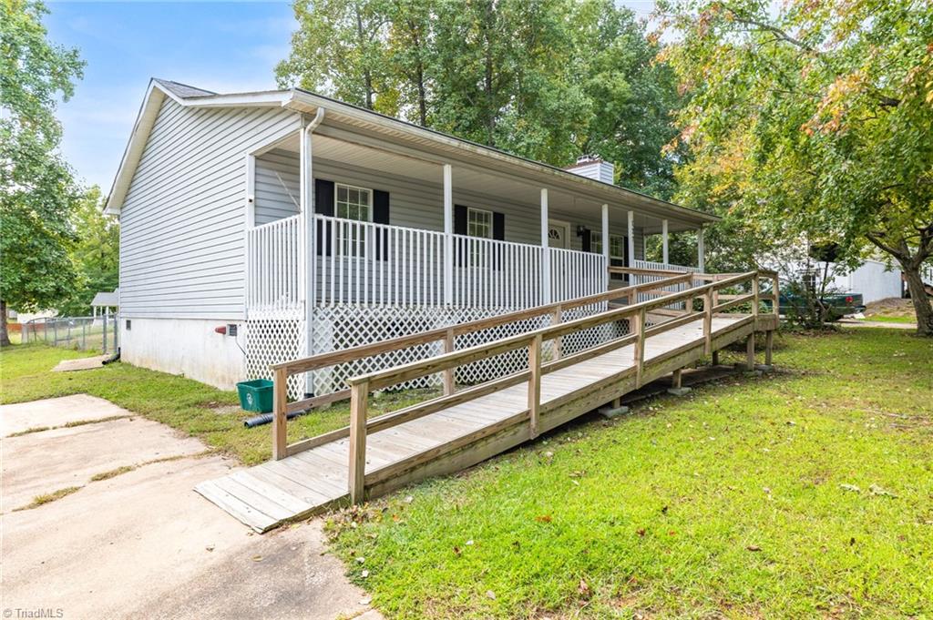 127 Meadow Wood Drive