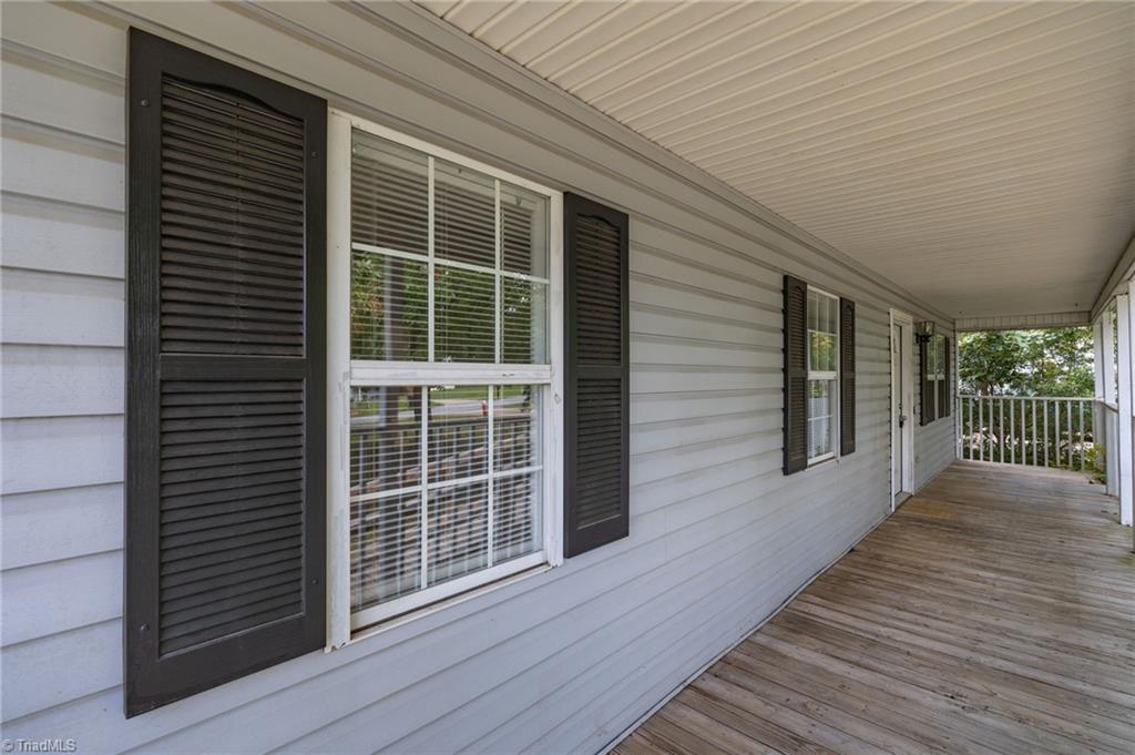127 Meadow Wood Drive
