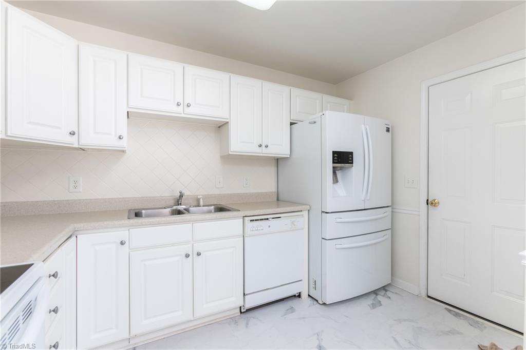 1020 Old Creek Crossing Lane