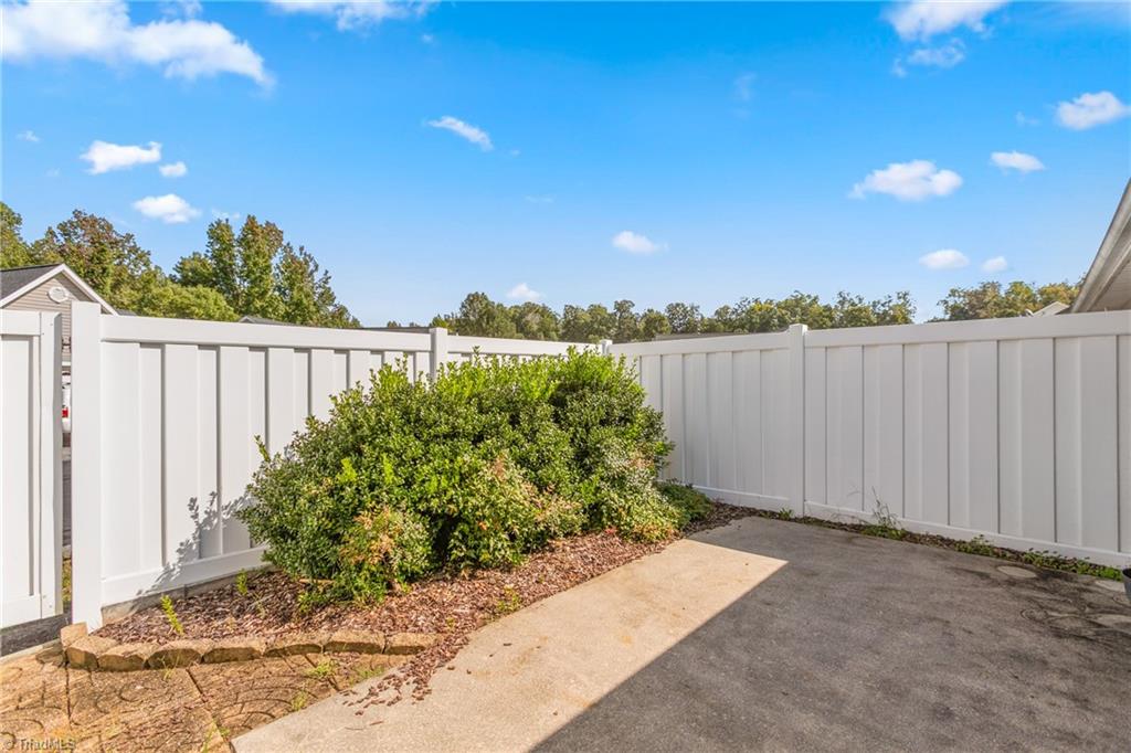 1020 Old Creek Crossing Lane