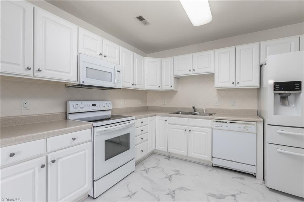 1020 Old Creek Crossing Lane