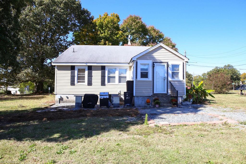 905 S Fayetteville Street