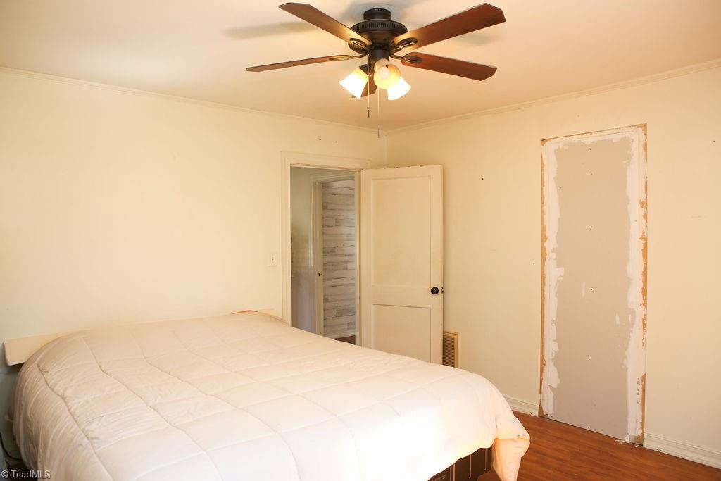 905 S Fayetteville Street