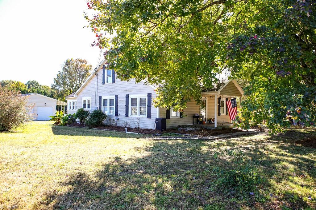 905 S Fayetteville Street
