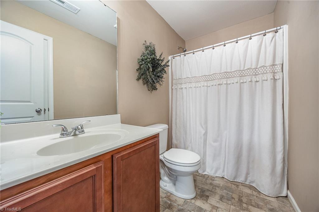 123 Bouldin Court