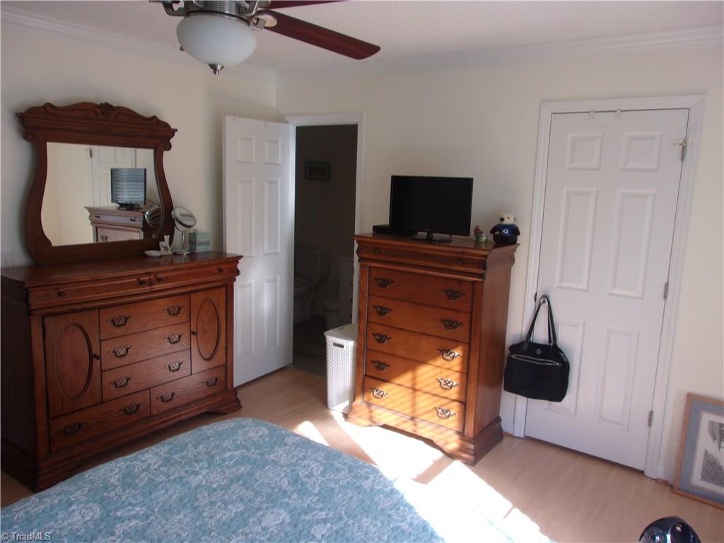 2511 White Fence Way