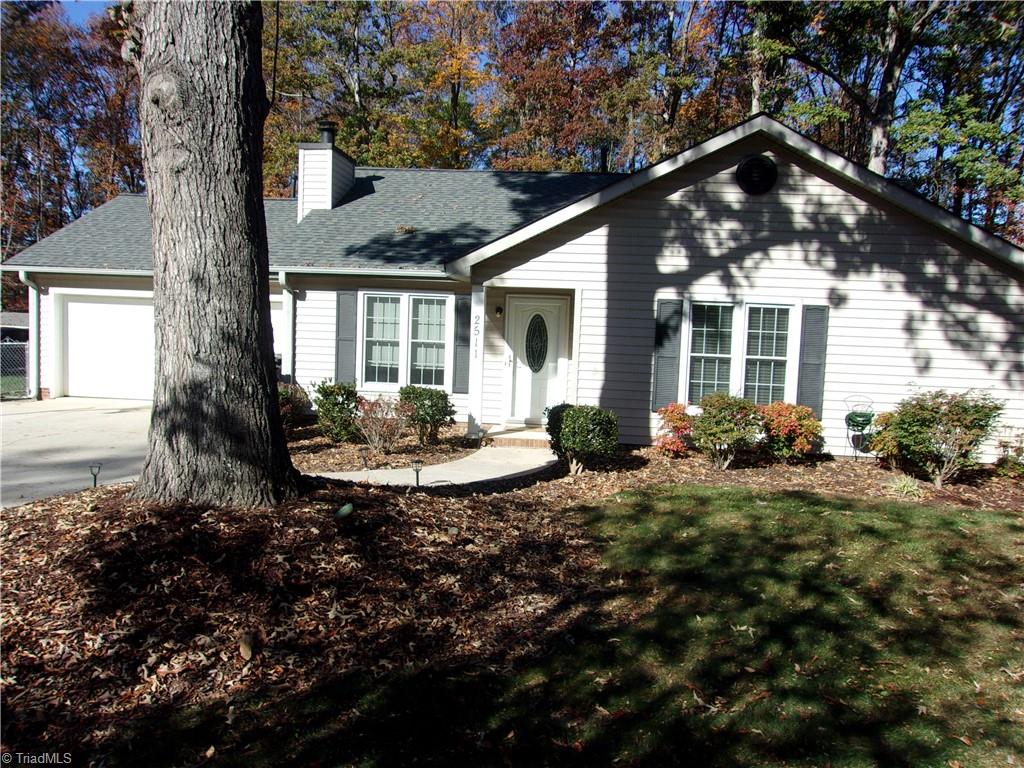 2511 White Fence Way