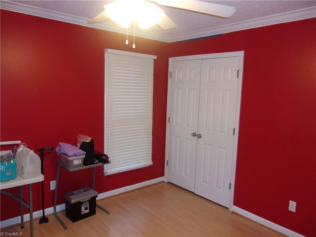 2511 White Fence Way