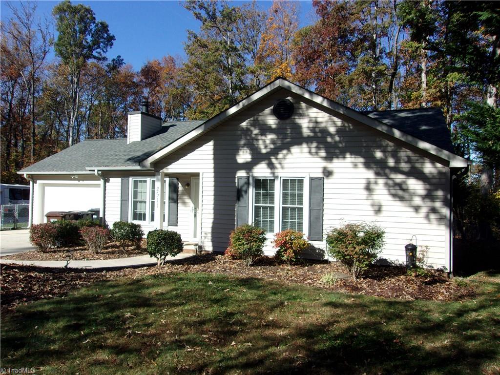 2511 White Fence Way