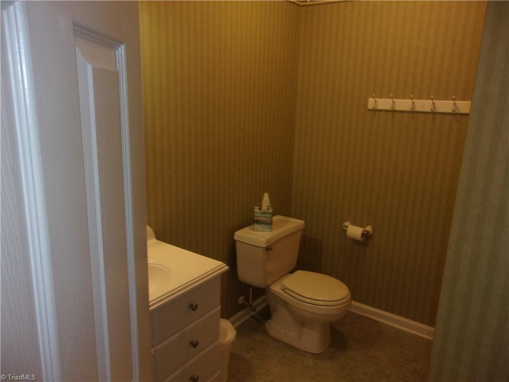 2511 White Fence Way