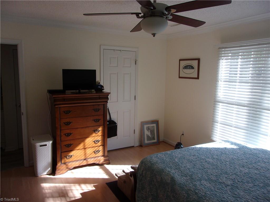 2511 White Fence Way