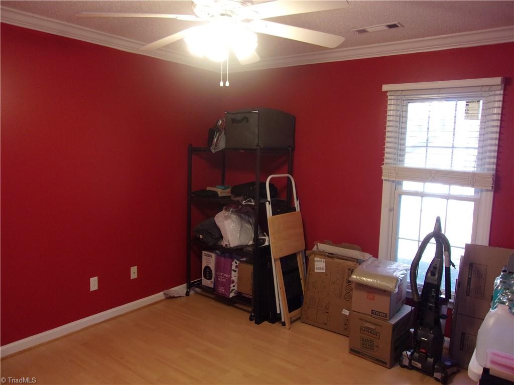 2511 White Fence Way