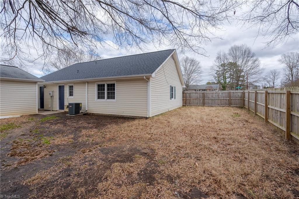 814 Pine Ridge Drive