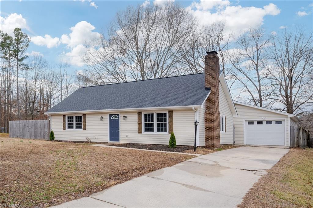 814 Pine Ridge Drive