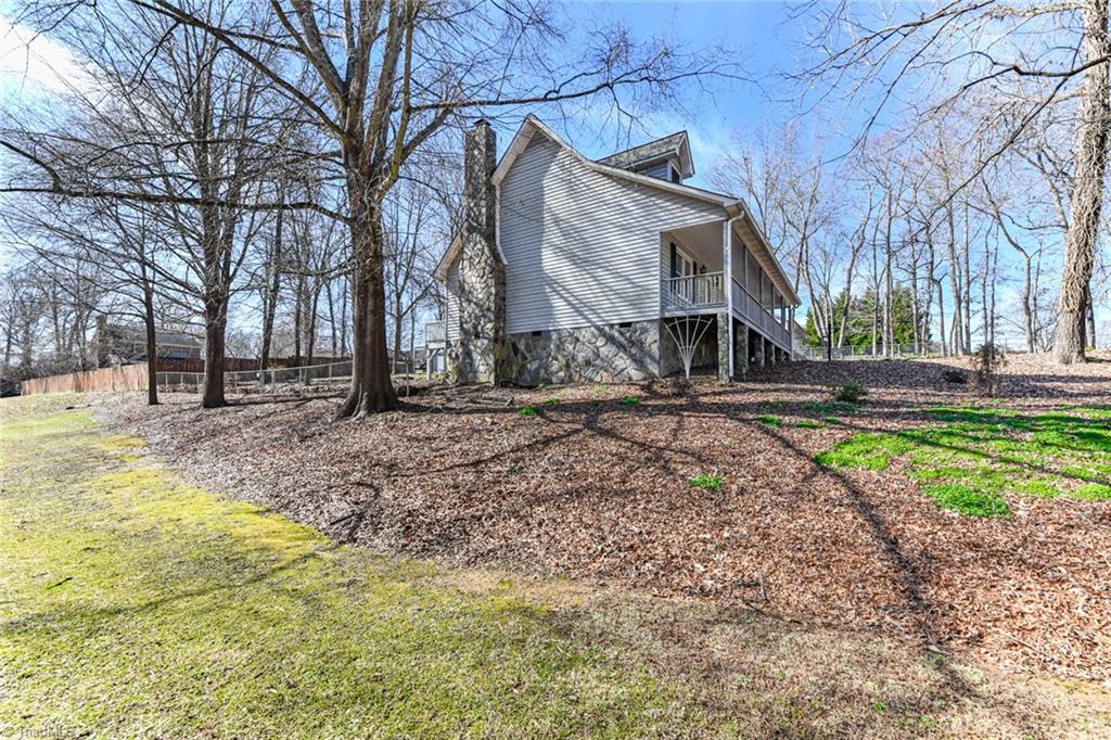 3725 Lynn Oaks Drive