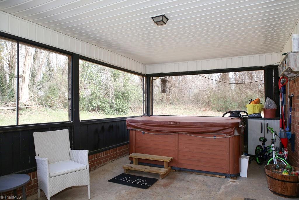 487 Garland Drive